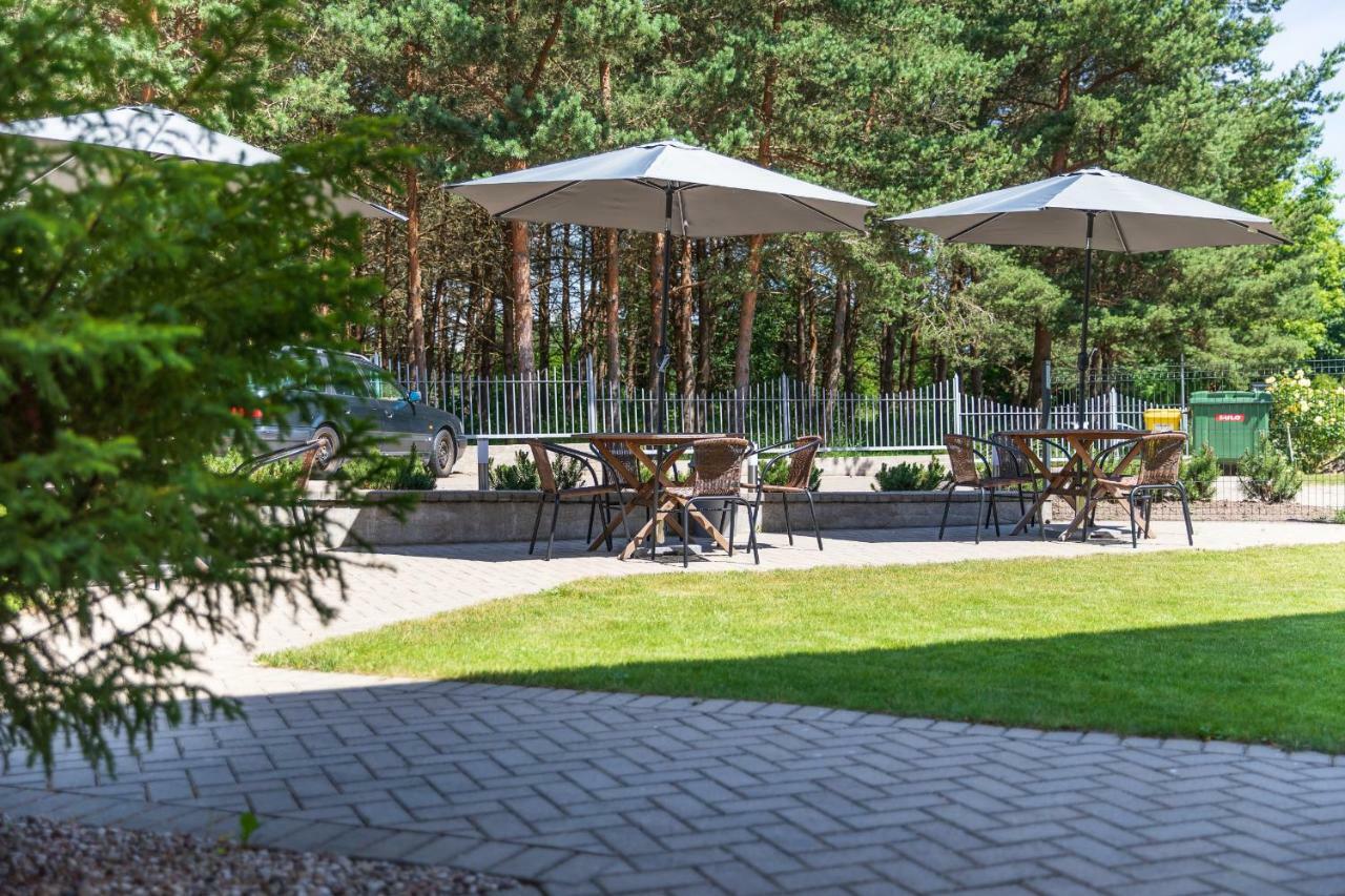 Hotel A.V. Namai Palanga Esterno foto