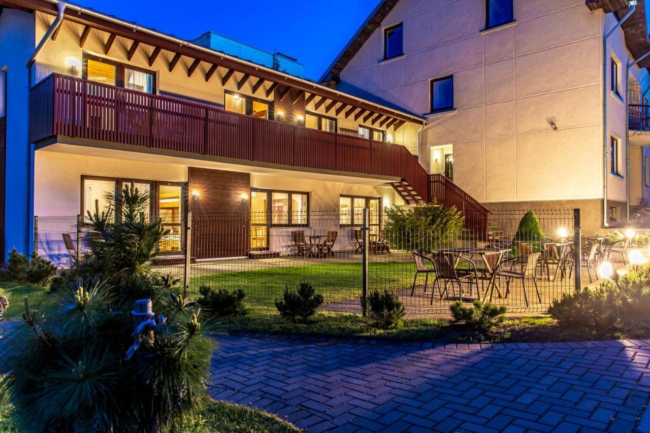 Hotel A.V. Namai Palanga Esterno foto